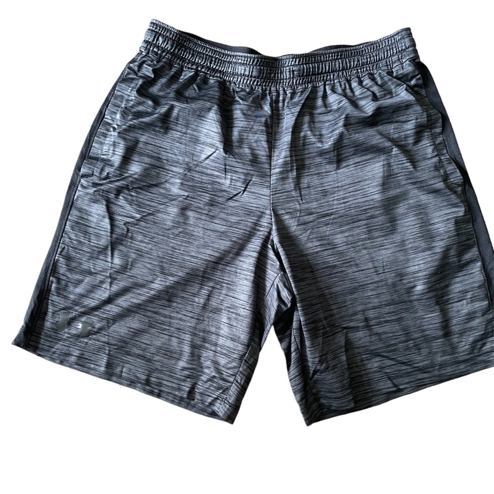 Under armour men’s shorts size large